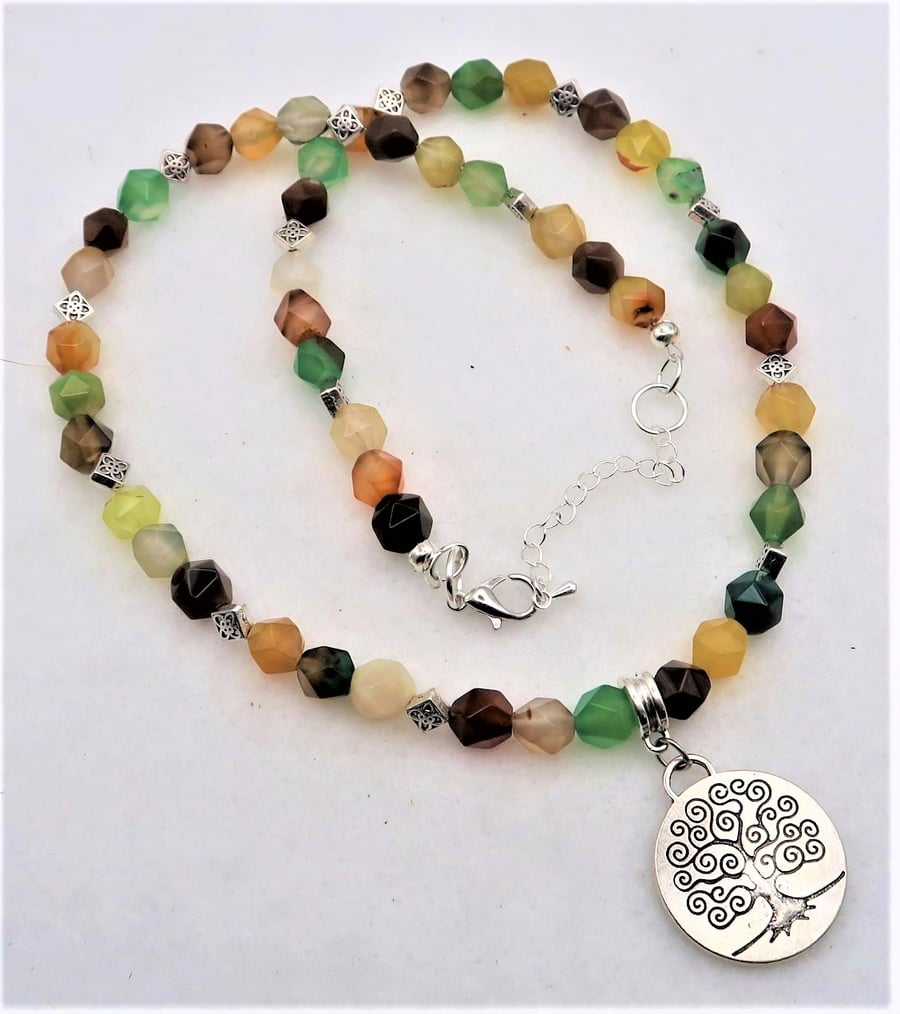 Tree of Life Pendant Agate Necklace. It balances the Yin and Yang energy.
