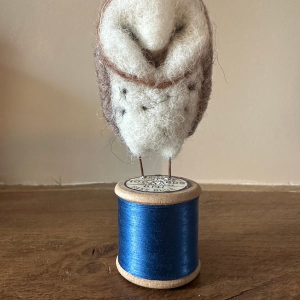 Owl on a bobbin 