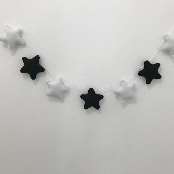 Felt Star Garland, Monochrome Garland, Baby Room Garland, Nursery Garland, Baby 