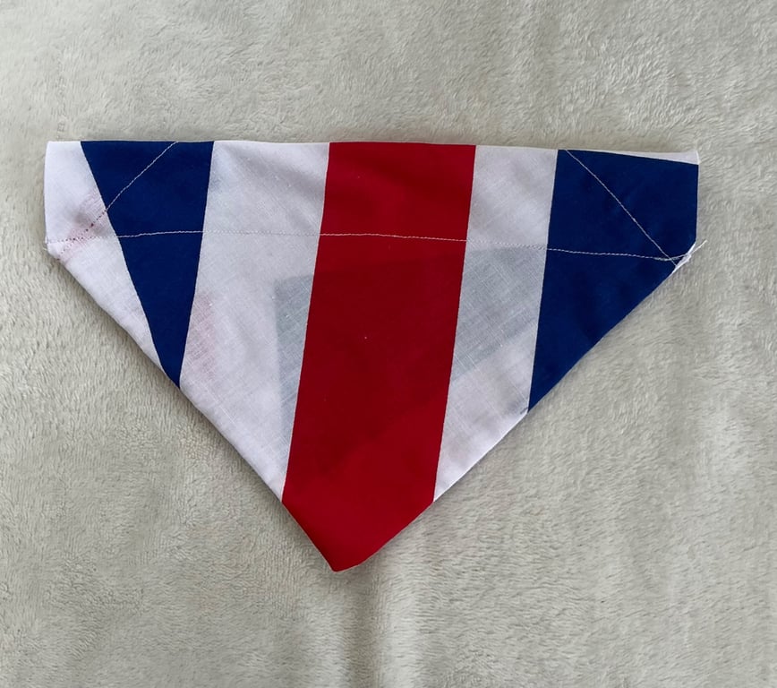 Union Jack Coloured Large Dog Bandana. 