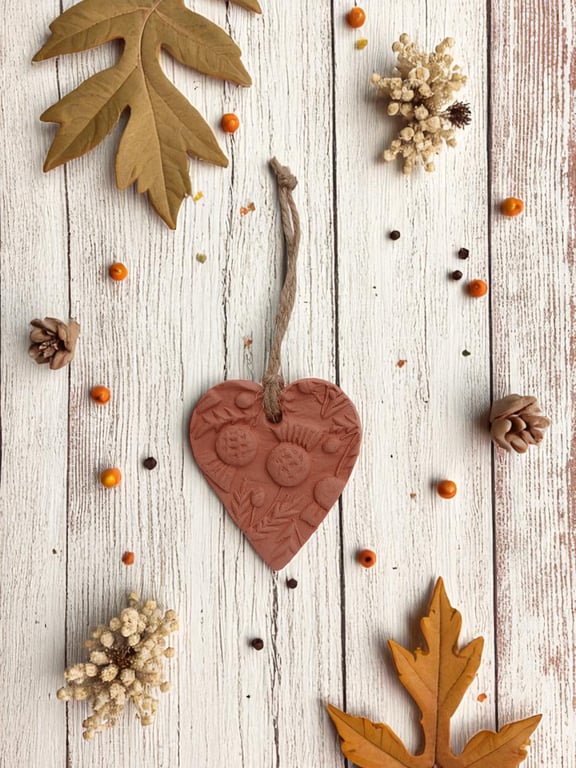 Scottish Thistle Heart Rustic Terracotta Hanging Aromatherapy Diffuser