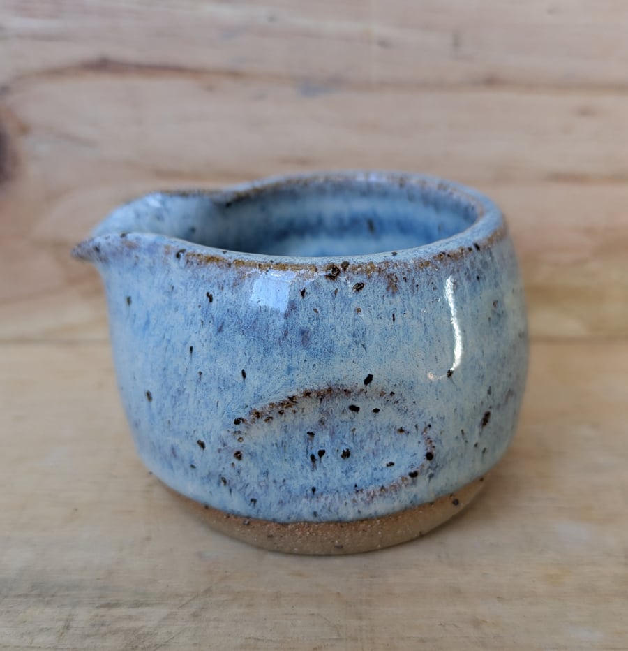 Diddy squat pale blue jug (thumb)