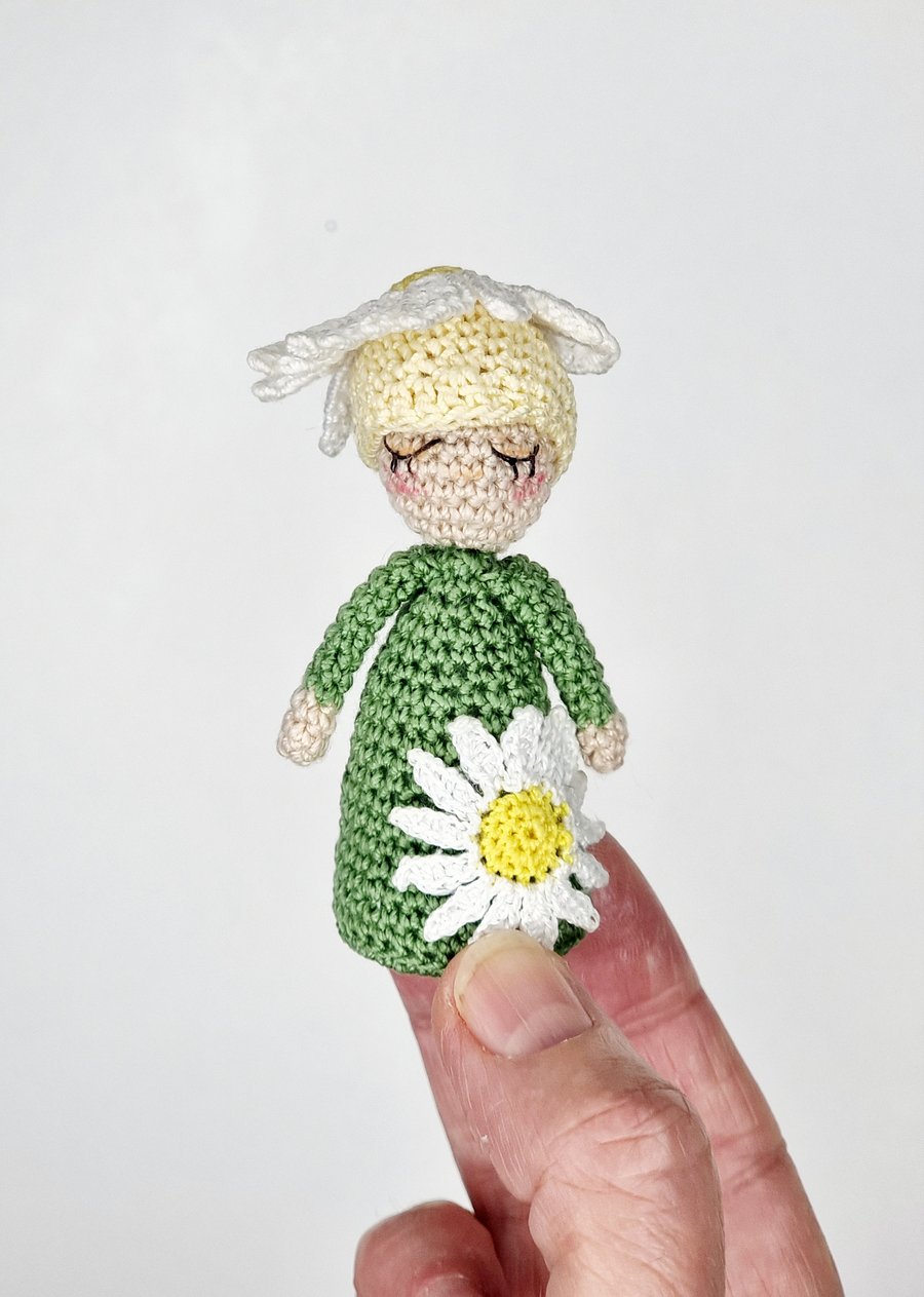 little miss daisy doll