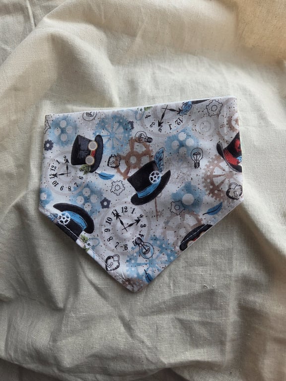 Elasticated slip-on Dog Bandana - Size S