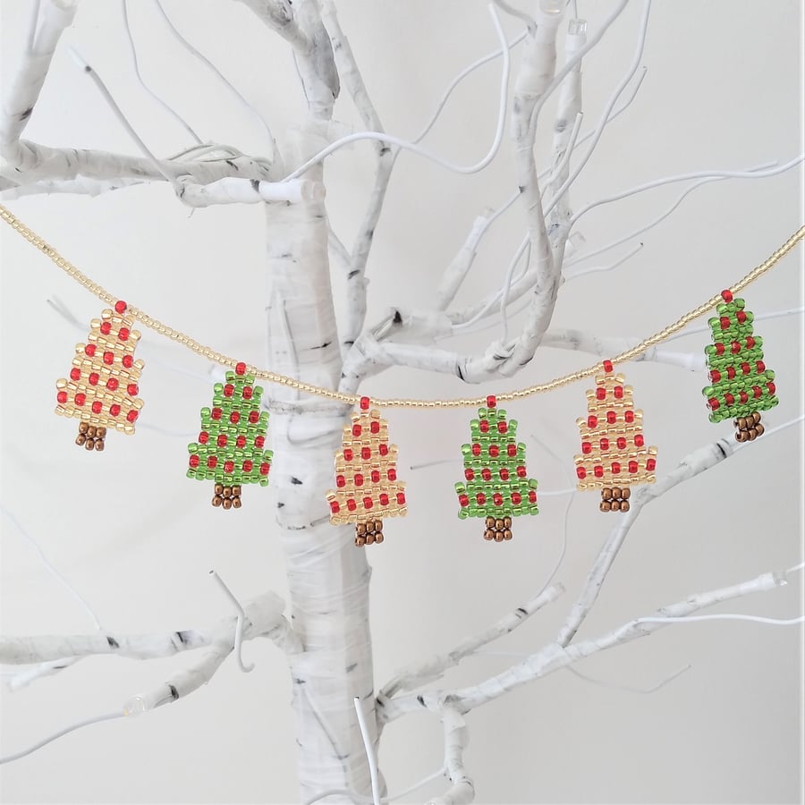 Christmas Tree Beaded Miniature Bunting Decoration