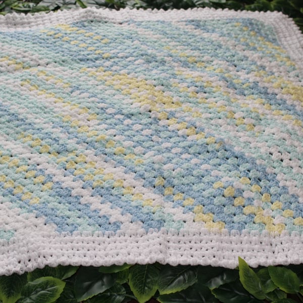 handmade crochet baby blanket