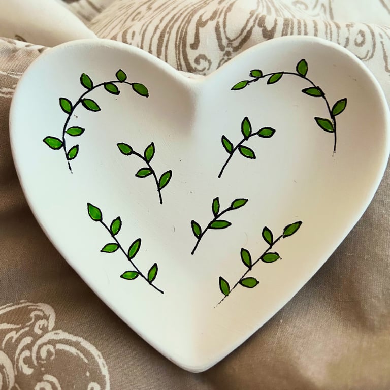 Heart shaped trinket dish. 
