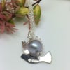 Dove pendant with grey pearl 