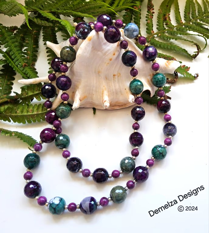 Plum Agate Silver Plate Necklace 