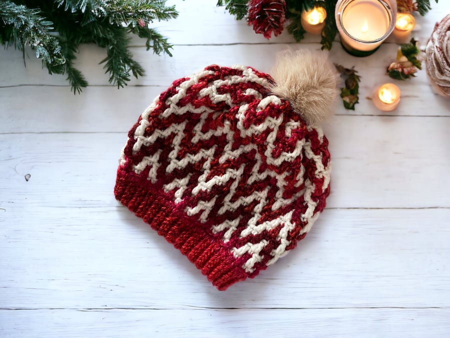 Chunky Red and Pink Mosaic Bobble Beanie Hat. 