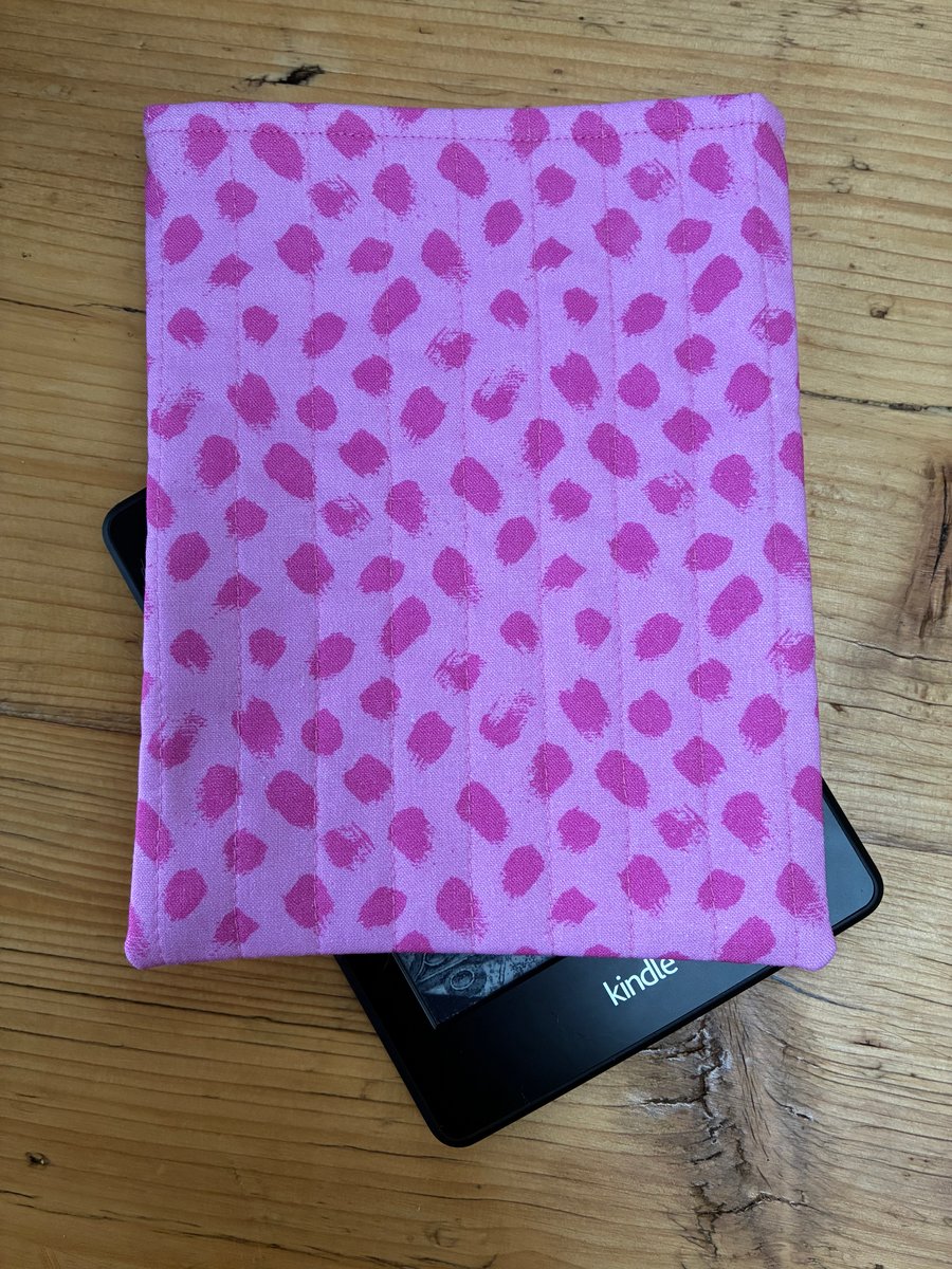 Pink Brush Stokes Design Quilted Fabric Sleeve For Kindle 6 Inch Paperwhite 