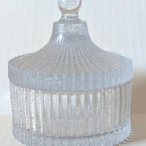 Small Fluted Resin Jar with Sparkle