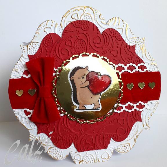 Fancy Shaped Easel Style Hedgehog Valentine Card (5)