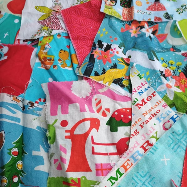 Christmas Fabric Mini Scrap Bag - Kids theme Quilting Cotton - Zero Waste