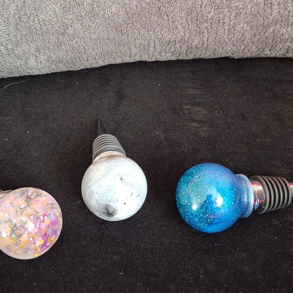 Handmade epoxy resin wine bottle stopper