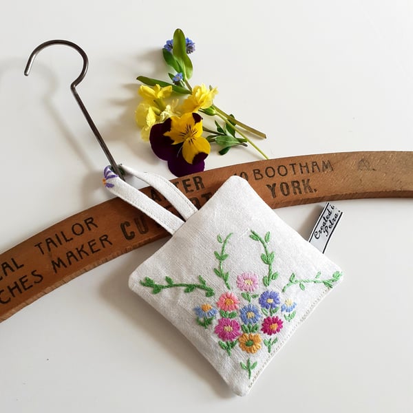 Lavender bag upcycled from a floral vintage embroidery 