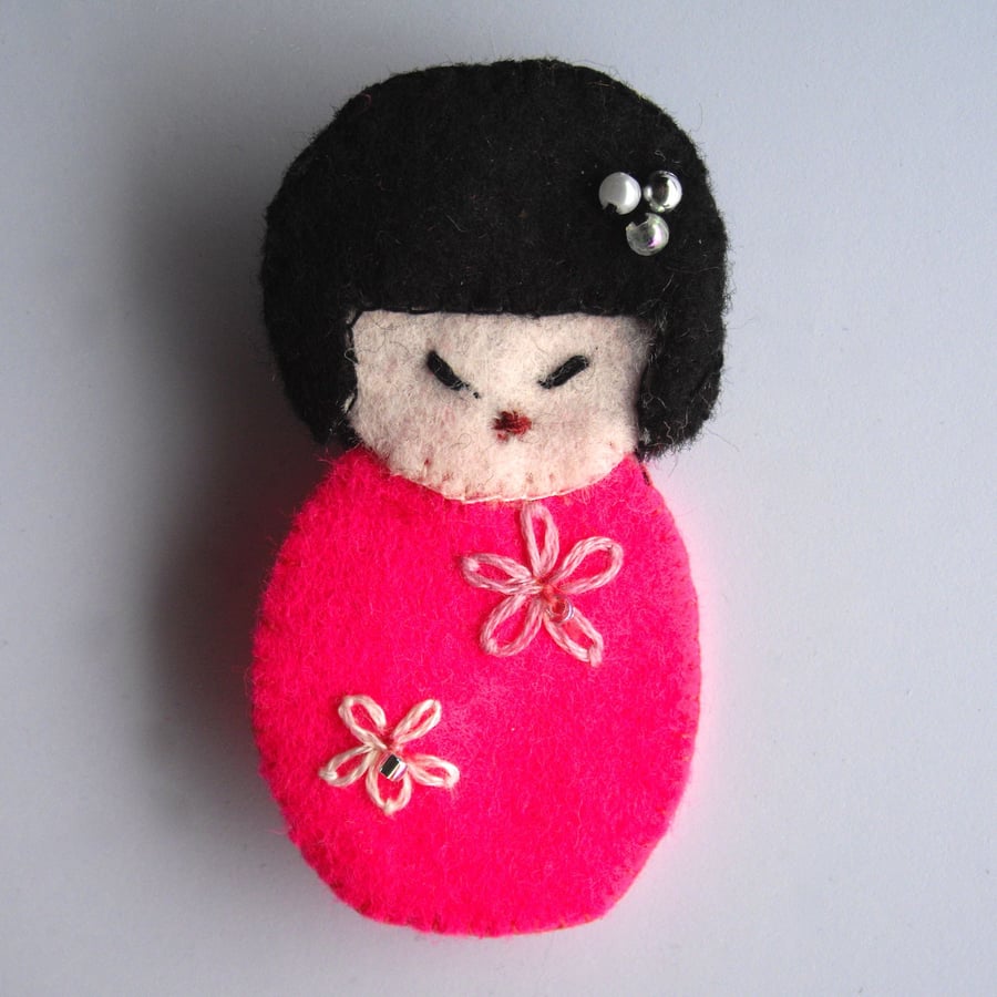 Japanese Doll Felt Brooch