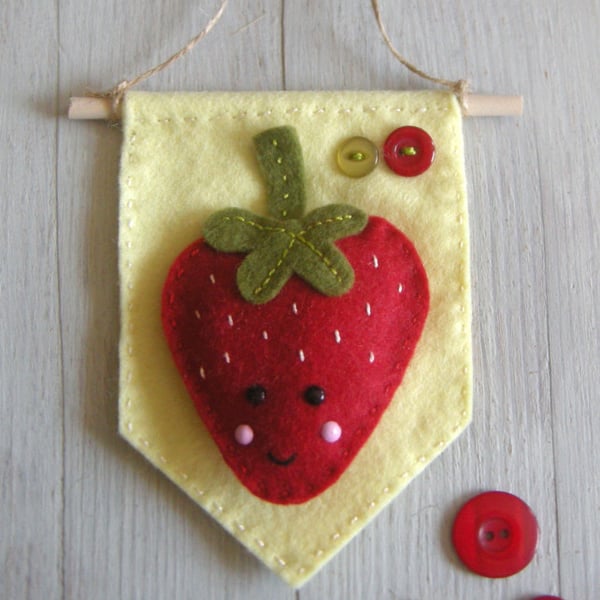 Sewing kit - Craft kit Make a strawberry banner
