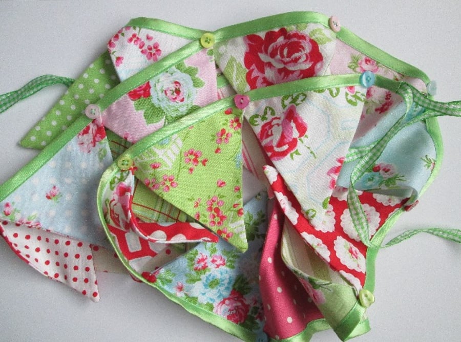 Summery Vintage Style Bunting