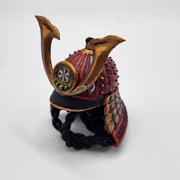 3D Printed Samurai Kabuto Helmet Rear View Mirror Charm Hand-Painted Car Interio