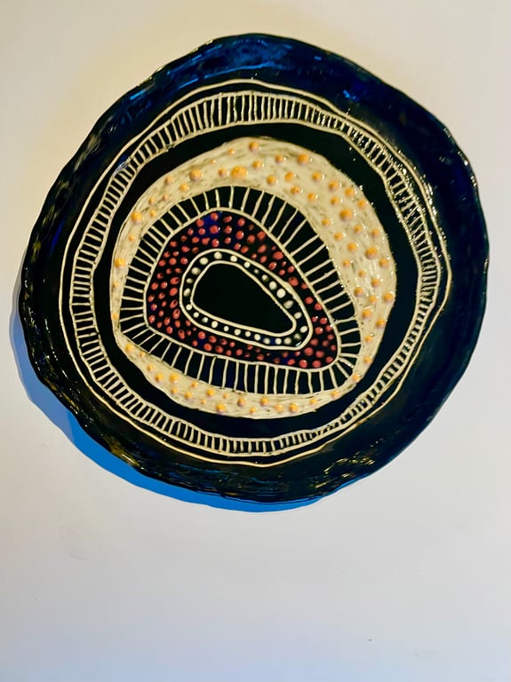 HANDMADE CERAMIC DECORATIVE PLATE