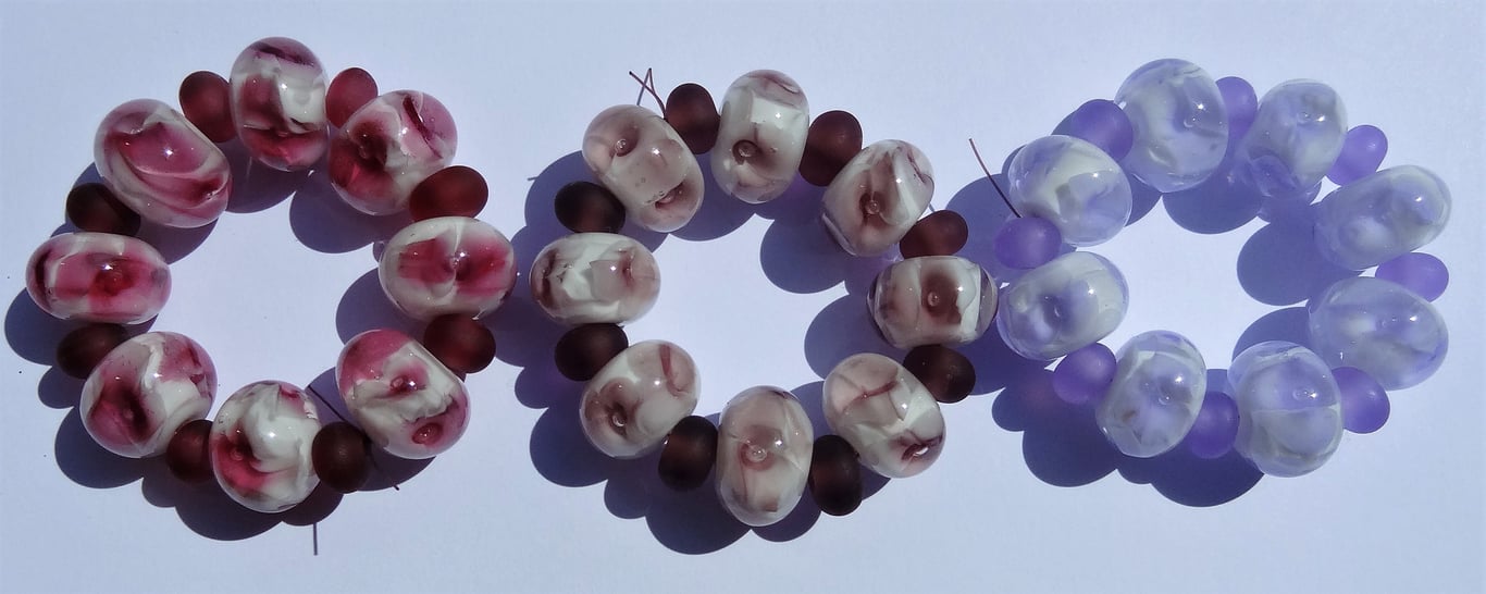 LALA LAMPWORK BEADS AND GLASS