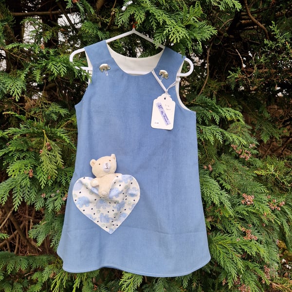 Age: 3-4yr Blue Elephant and Heart Applique Needlecord Dress