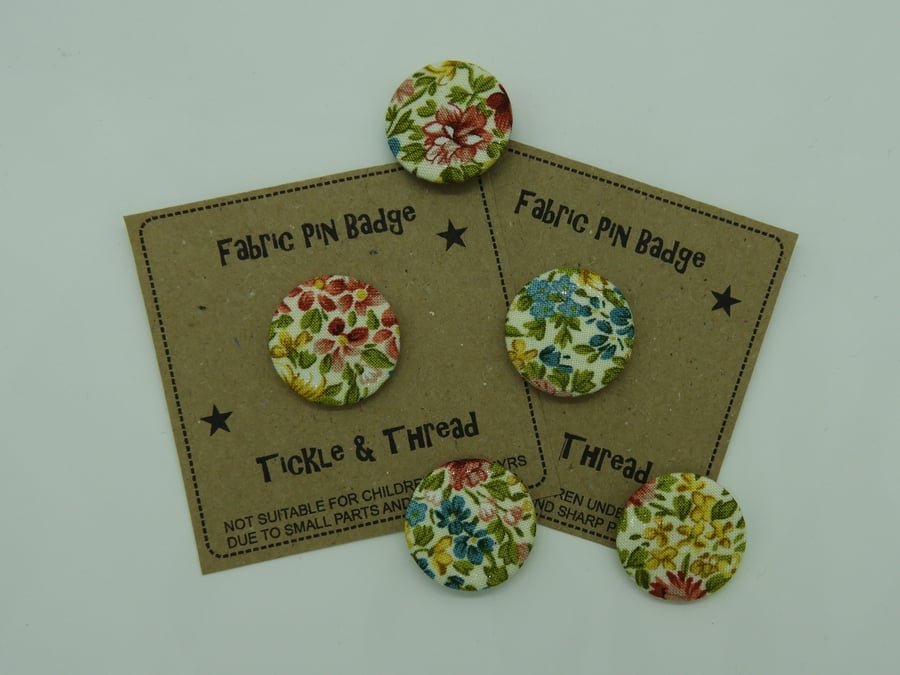 Floral Fabric Badge - 25mm Pin Badge - Textile Badge - 1 Inch Badge