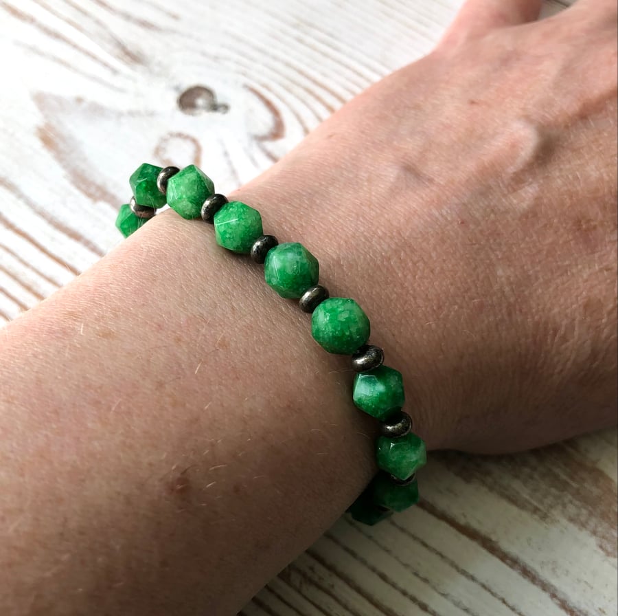 Bright Green Jade & Gold Pyrite Beaded Gemstone Stretch Bracelet
