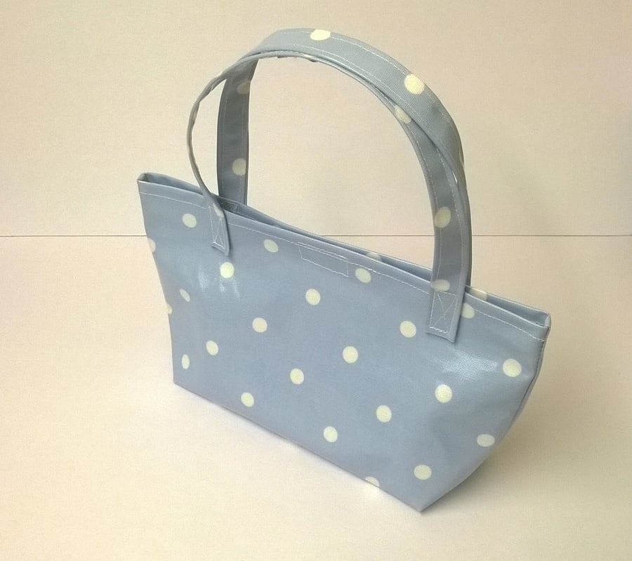 Small Oilcloth tote bag, Pale blue with white spots,lunch bag, velcro closure