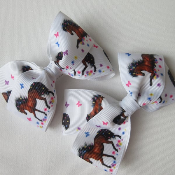 Horse Hair Clip Pony Hair Bow Hair Accessory x2