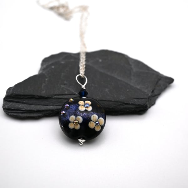lampwork glass blue goldstone flower pendant necklace