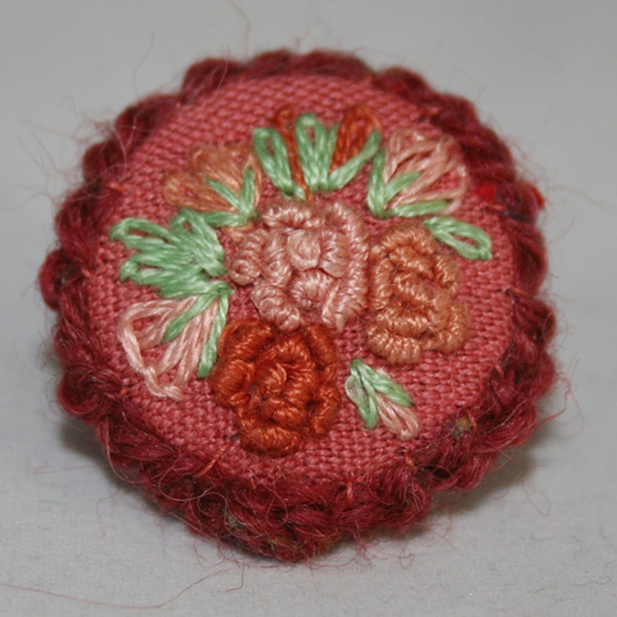 Embroidered Button Brooch - Apricot Roses