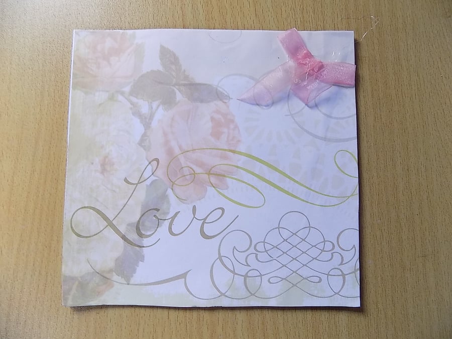 LOVE AND ROSES GREETING CARD (105)