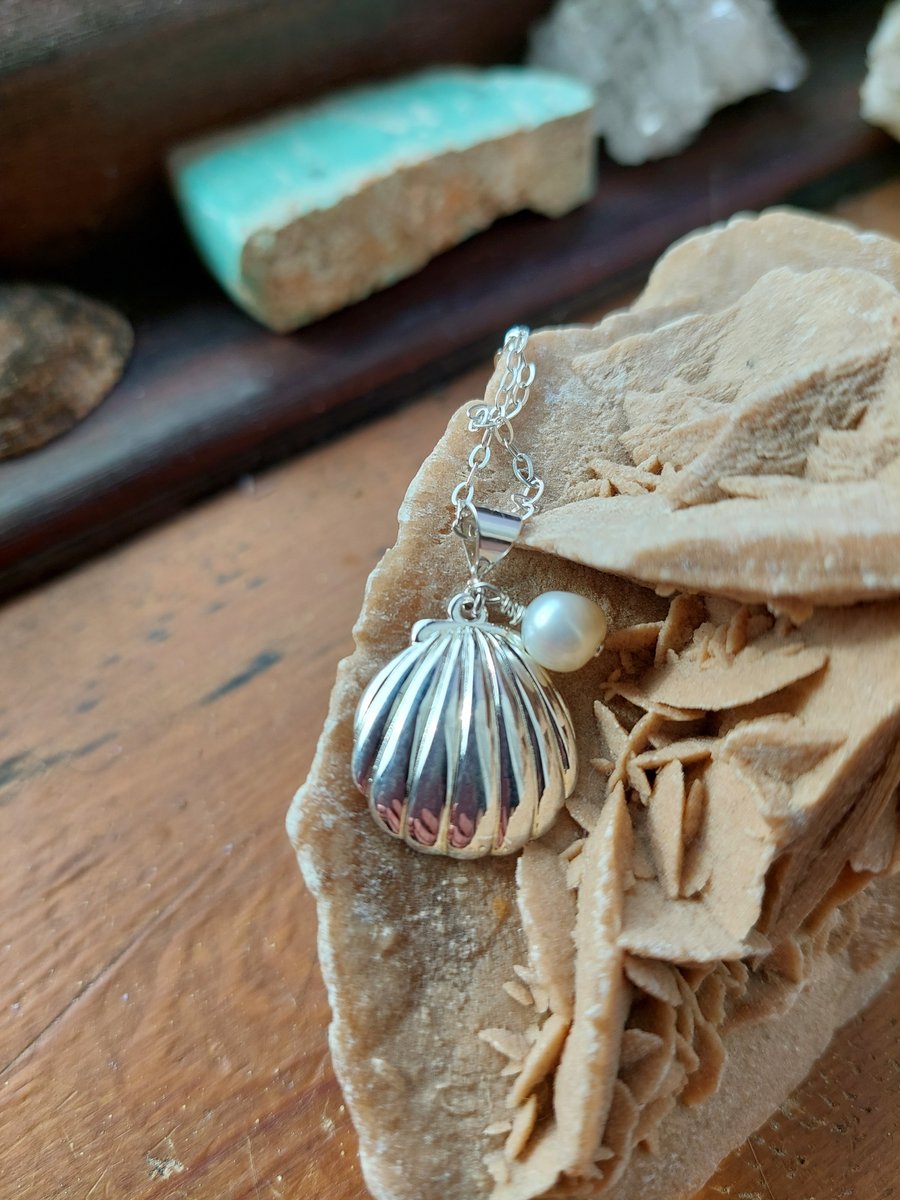 Sterling Silver Shell and Cultured Pearl Necklace