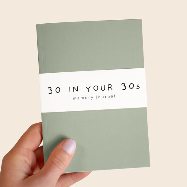 30 in your 30s Bucket List Journal - 30th Birthday Gift 
