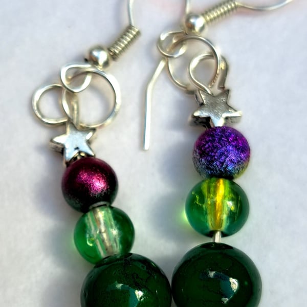 Beaded earrings, green, rainbow, blue, orange, stars and red