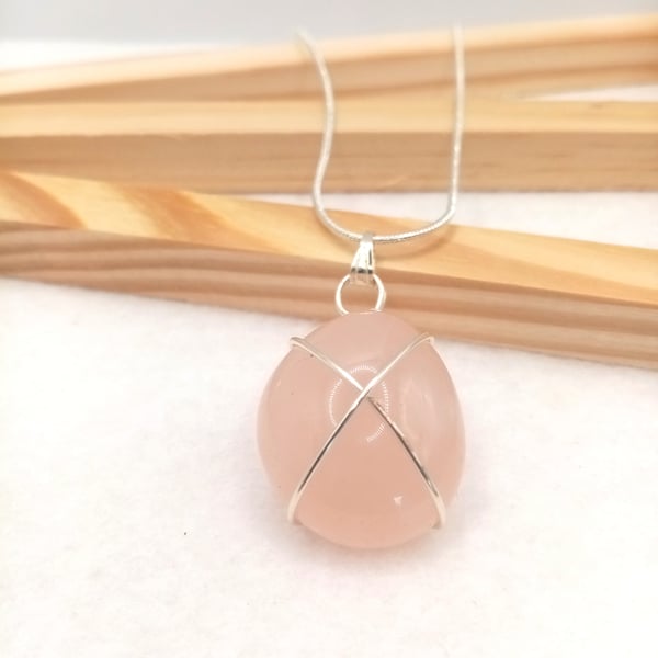 Wire-wrapped Natural Rose Quartz Tumble Stone 