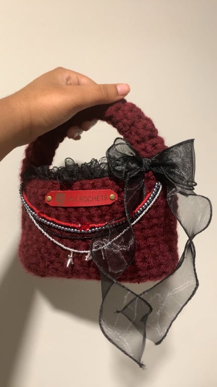 Crochet purse 