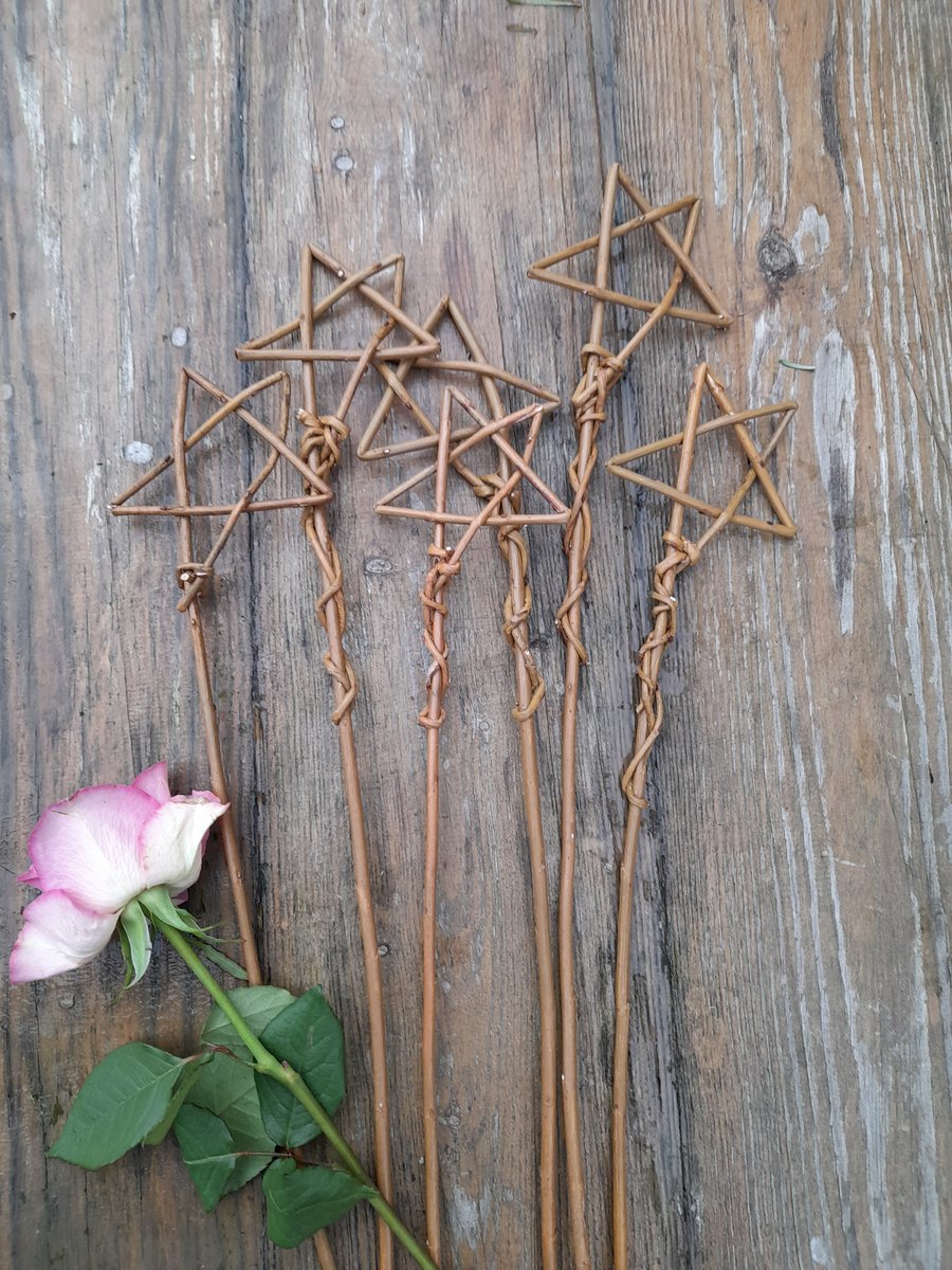 Willow star wand (small)
