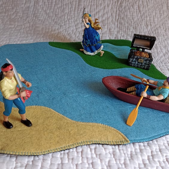 Felt play scene - Pirate Island reversible to Space with drawstring toy bag