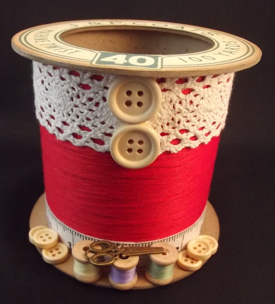 Pastel Red Cotton Reel Storage Pot