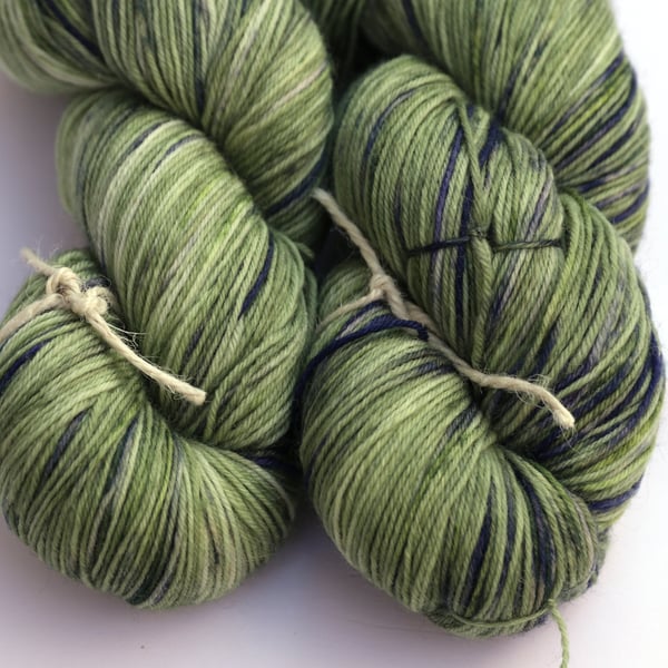 SALE: Blue Smudge - Superwash merino-nylon 4 ply yarn