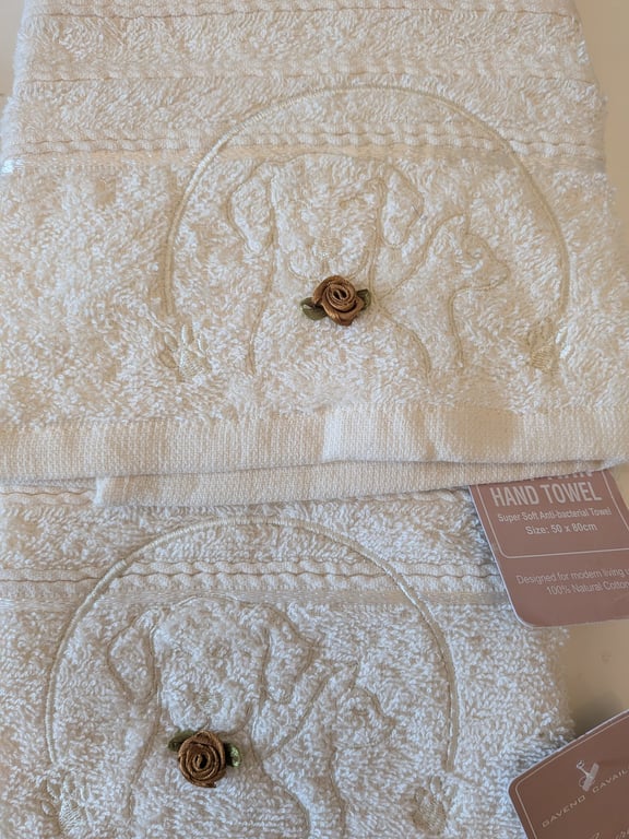 Stunning Embroidered Hand Towels 