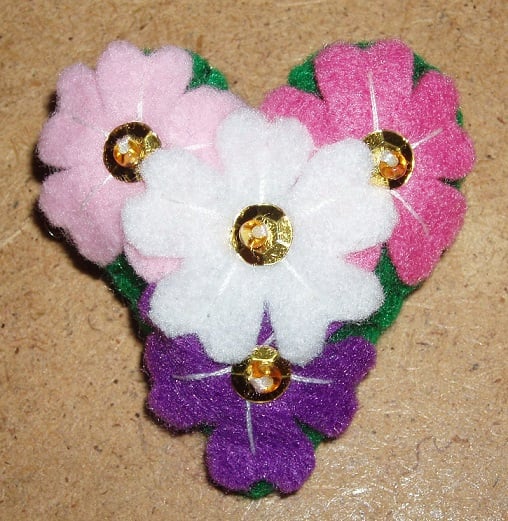 Felt Brooch, Multi Flower in Pinks Small Heart