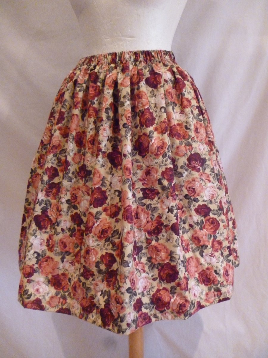 Floral Rose Full Flared Rockabilly Skirt Size 14 16