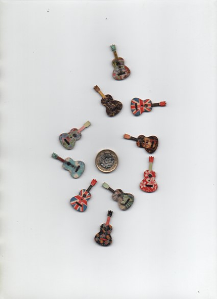 10 x assorted printed wooden GUITAR shaped CRAFT BUTTONS Clearance