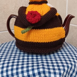 Hand Knitted Buzzy Bee Tea Cosy (A938)