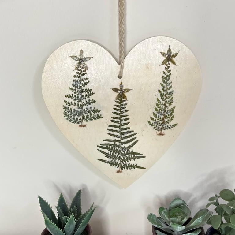 Pressed Flower Hand Painted Wooden Christmas Heart Hanging Decoration