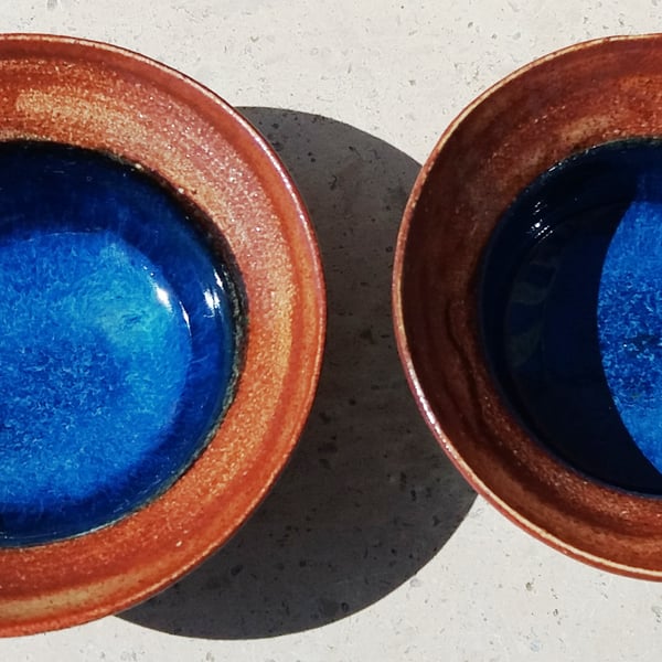 Nest of 2 delightful small bowls